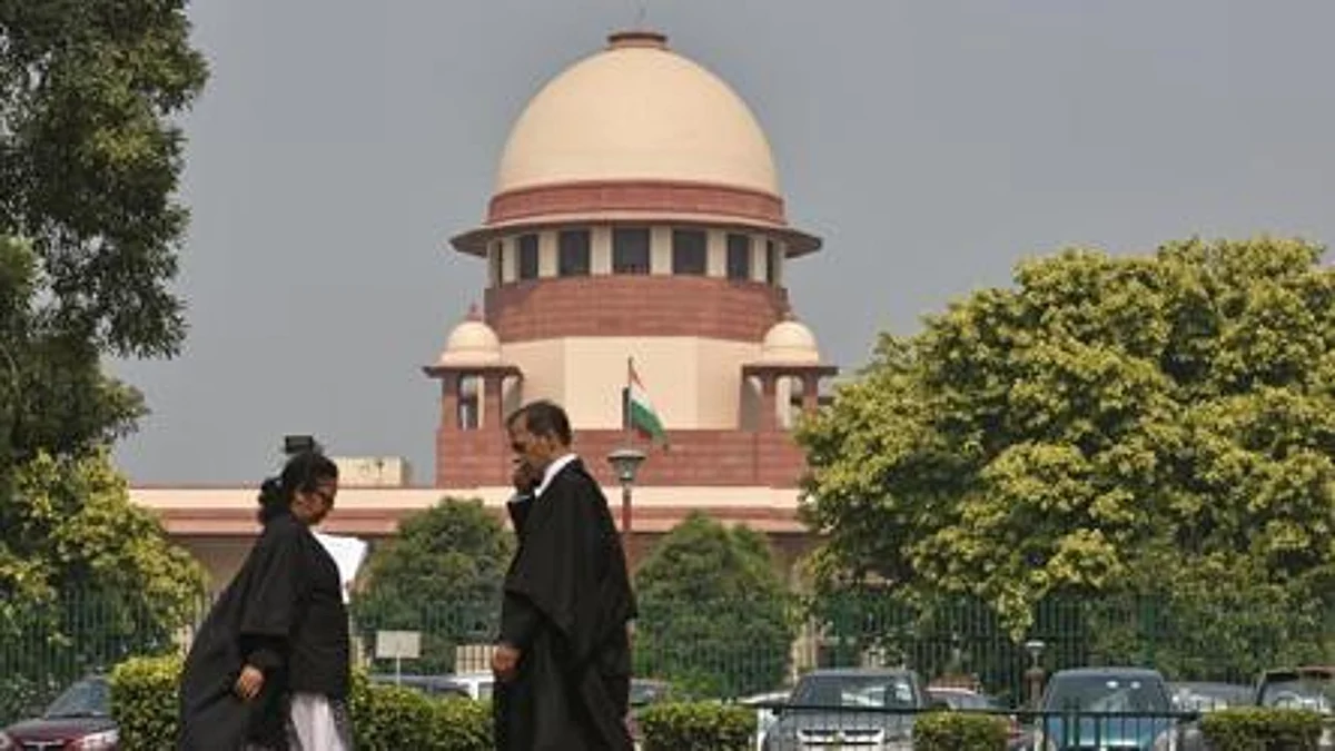 Ayodhya dispute : SC Verdict out at 10.30 am