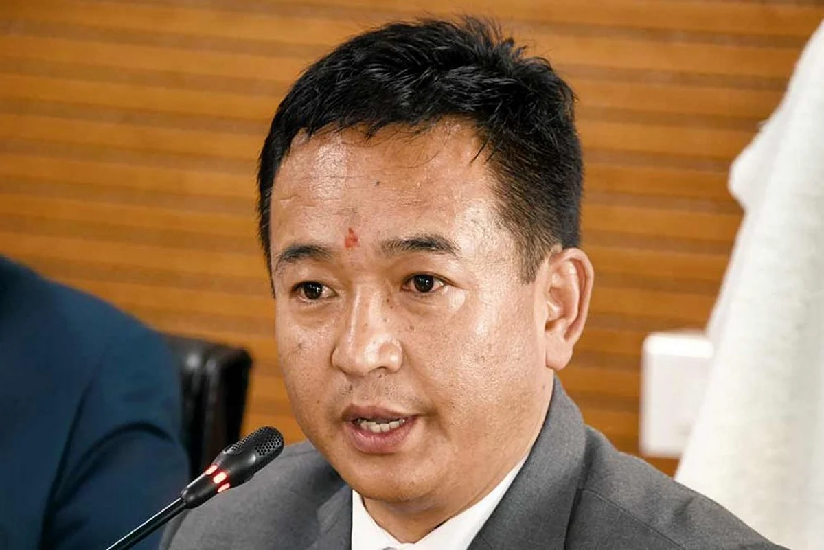 Sikkim Govt Withdraws 5-Day Working Week