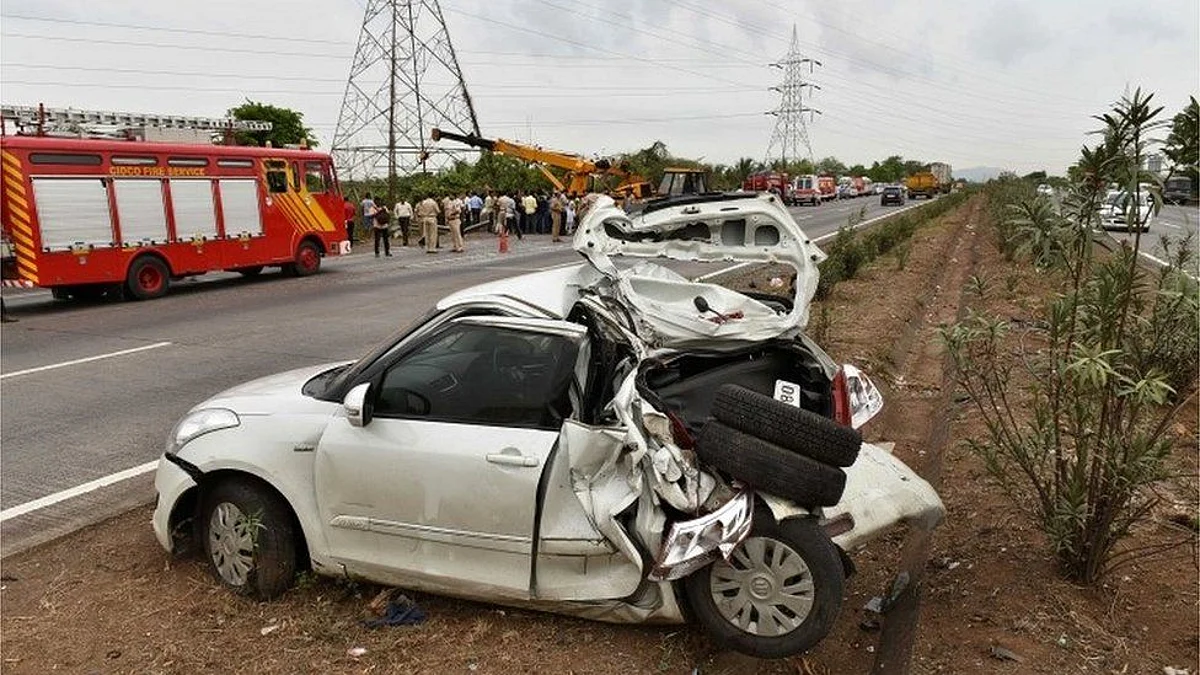 6 People Killed In Accident On Ayodhya-Lucknow Highway