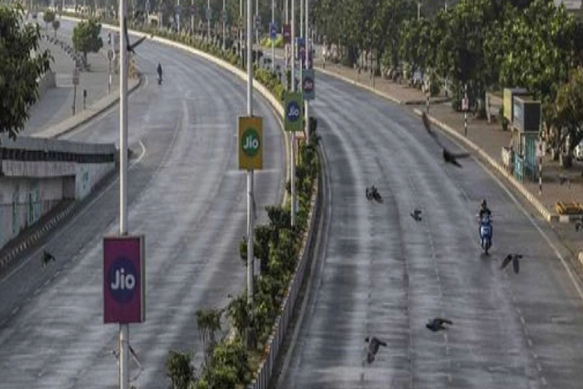 West Bengal Govt Extends Lockdown Till May 30