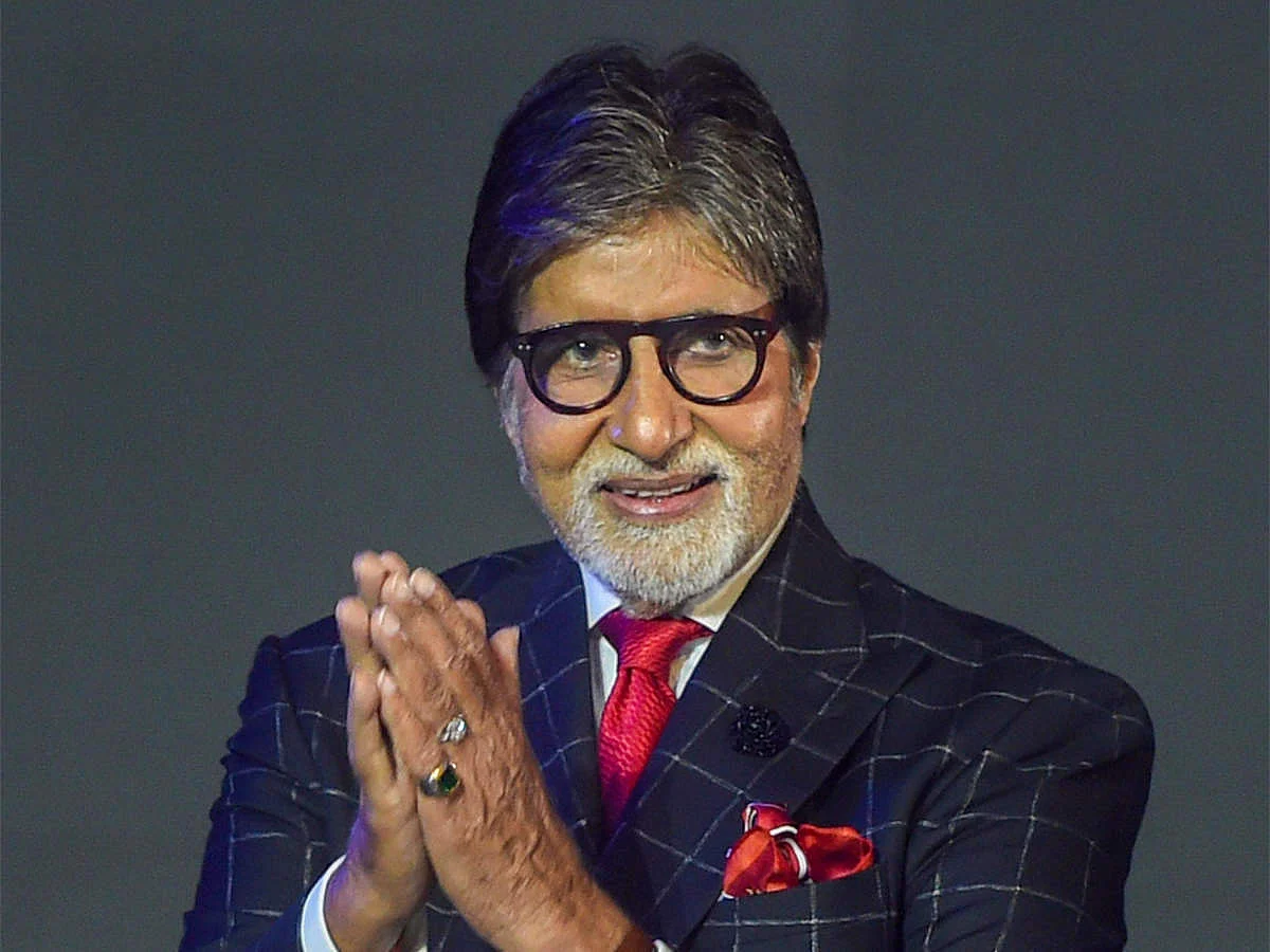Amitabh Bachchan Tests COVID+