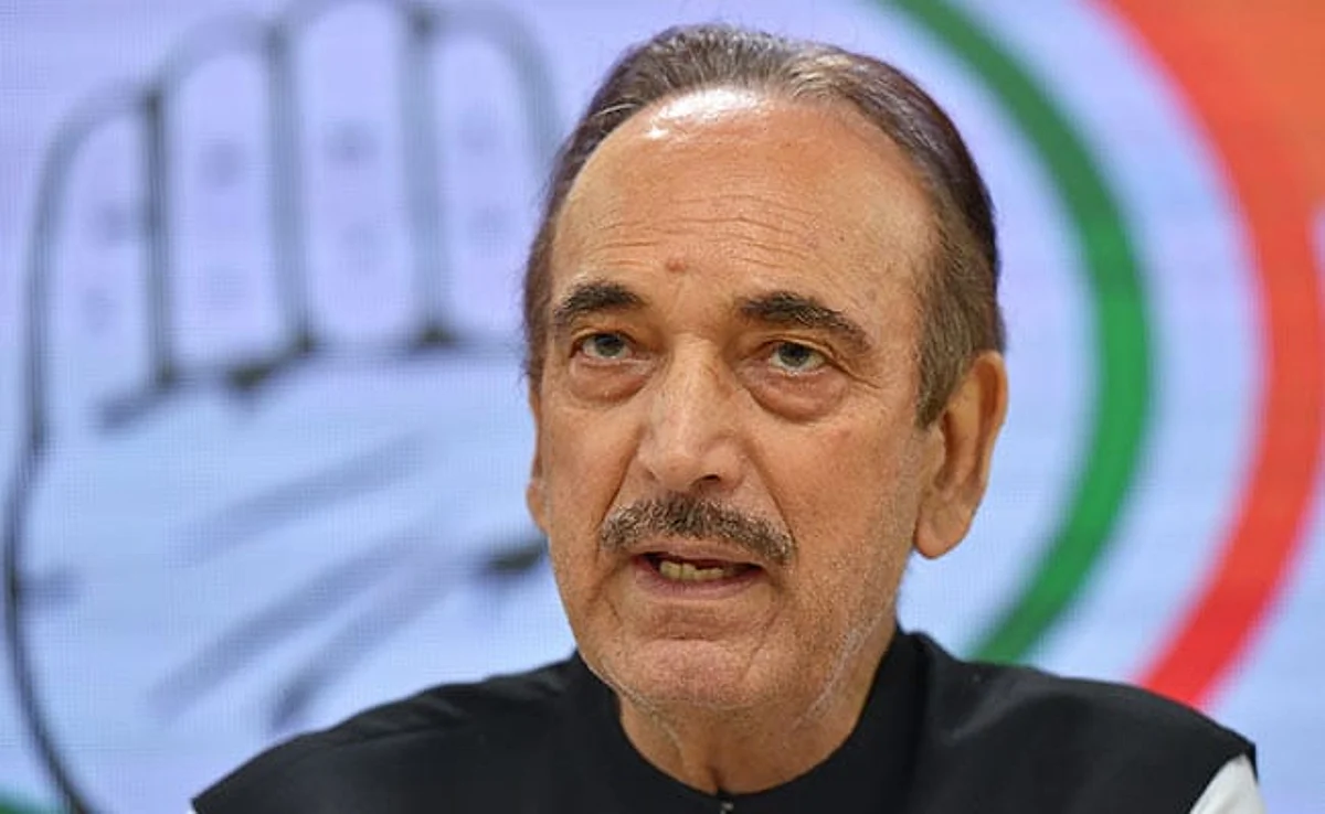 Veteran Cong Leader Ghulam Nabi Azad Tests Covid +ve