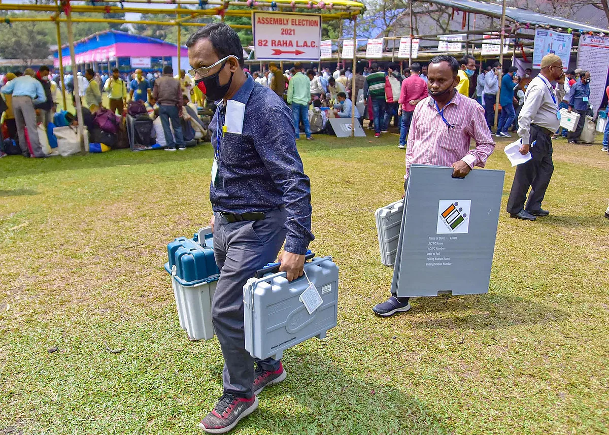 Assam: 2 Injured In Police Firing After Mob Tries To Snatch Away EVM