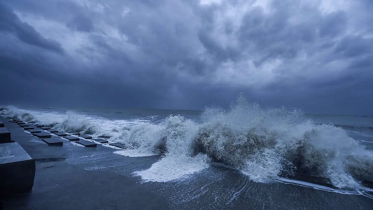 Cyclone Yaas: Lakhs Evacuated In Bengal, Odisha