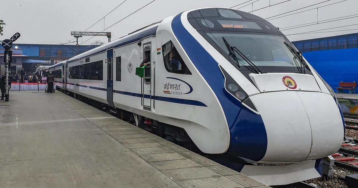 PM Modi Announces 75 Vande Bharat Trains On 75th I-Day