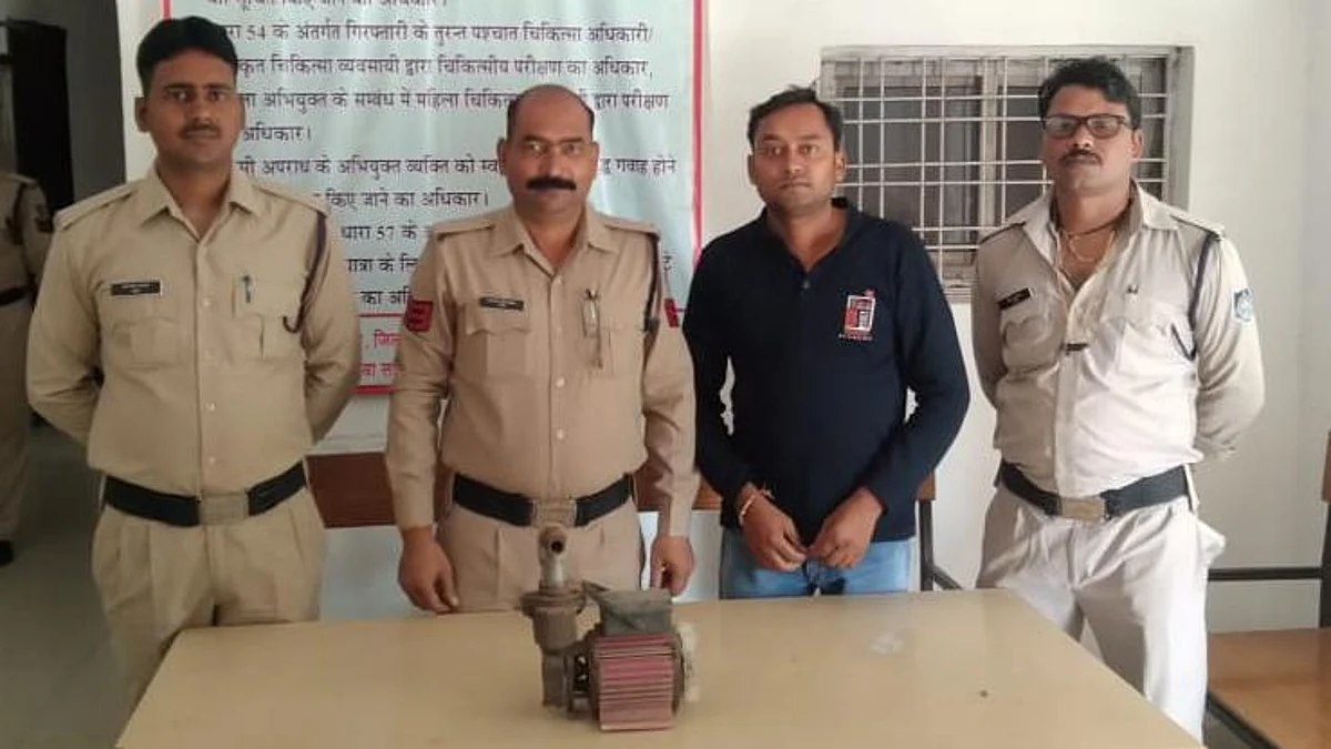 किसान के साथ मारपीट व लूट करने वाला 7 हजार का इनामी बदमाश गिरफ्तार