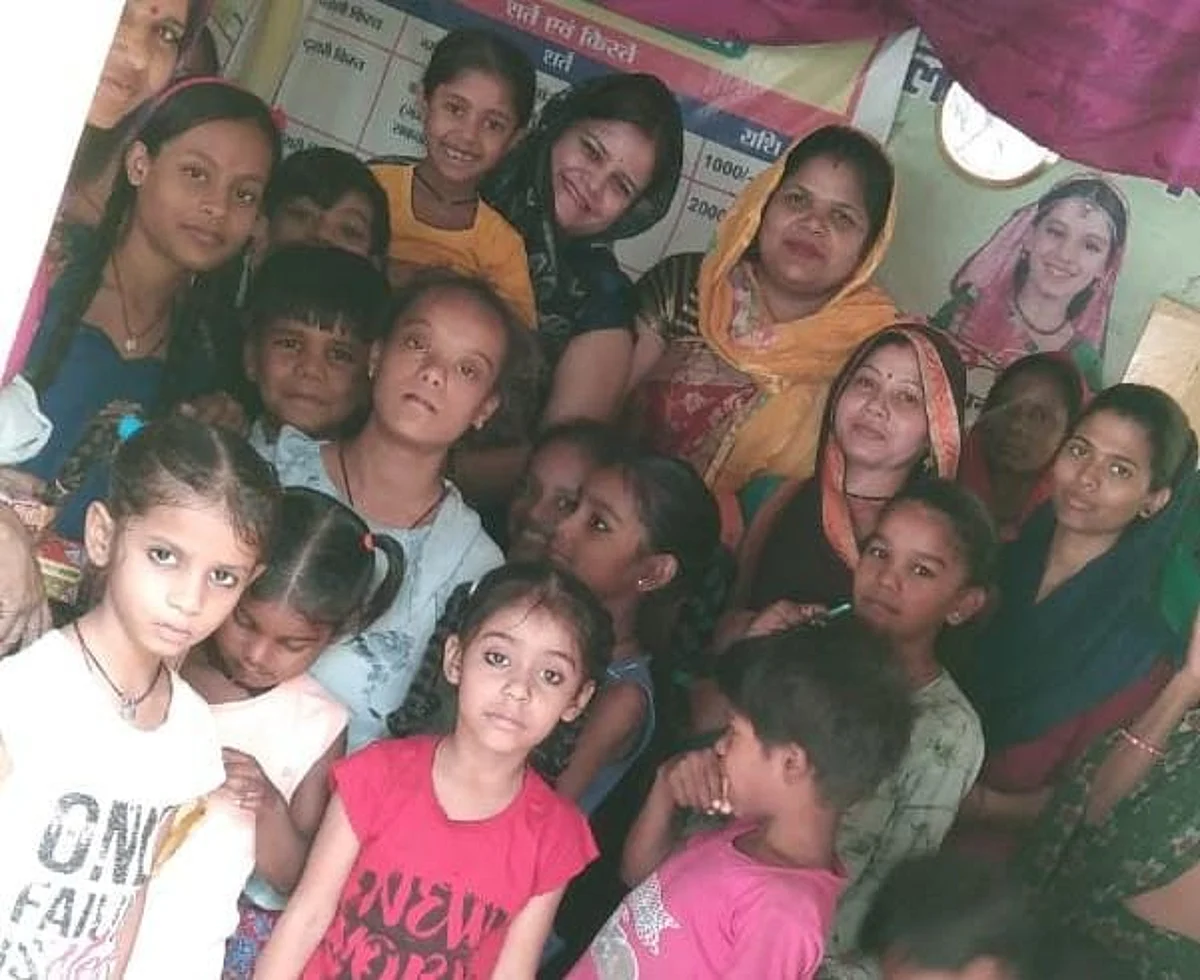 आंगनबाड़ी पर बच्चो का समय समय पर हालचाल जानना हमारा कर्त्तव्य -इंदु रामू शर्मा