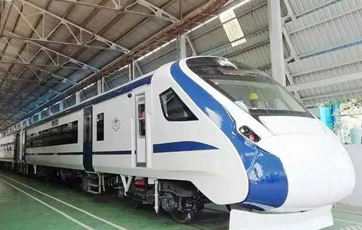 ट्रैन टिकट कैंसलेशन से जुड़े चार्जेज व नियमों के बारे में जानें!