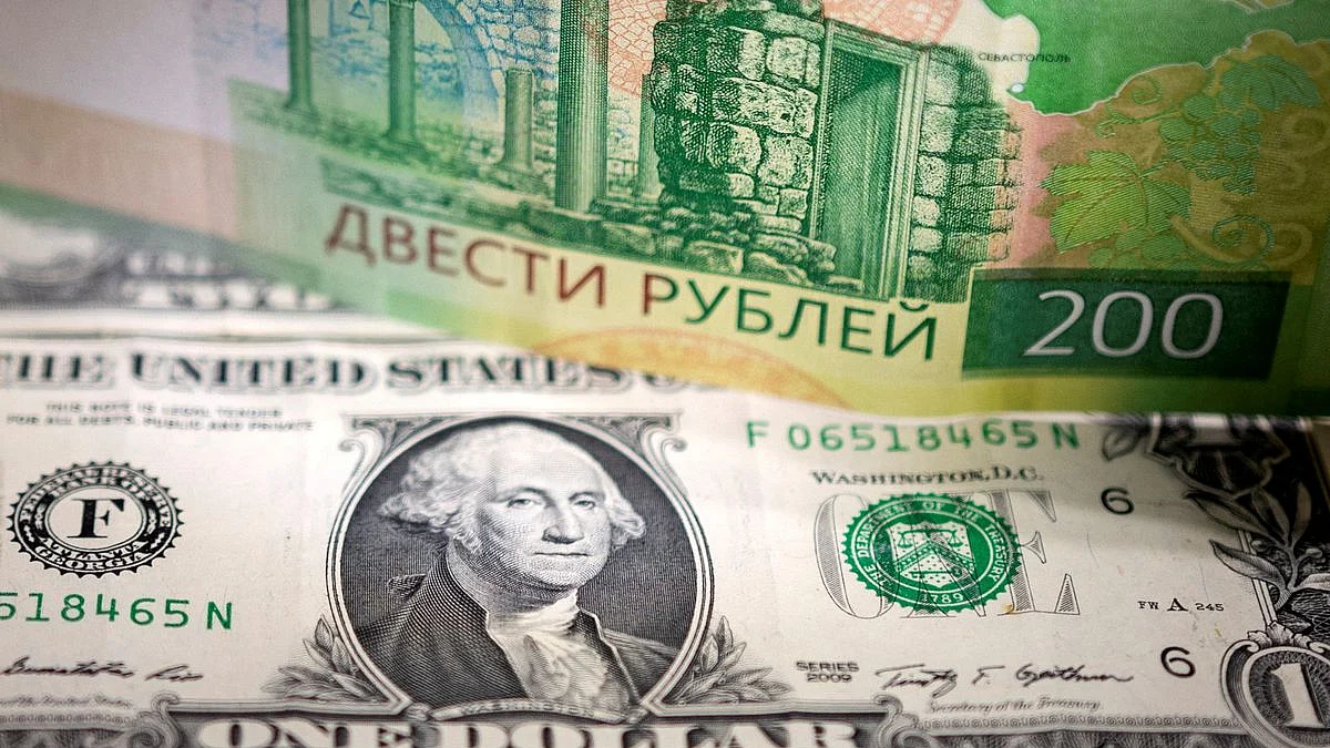 Путин 3 дугаар сарын 1-ээс тус улсад ОХУ-аас бусад улсын банкны данс руу гадаад валют шилжүүлэхийг хориглолоо