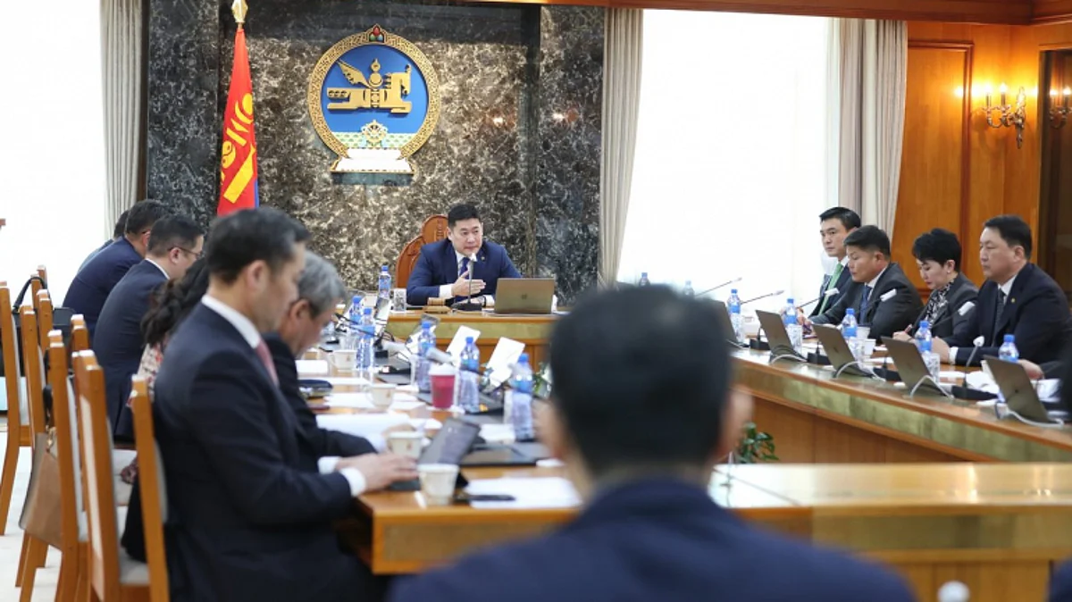 Каннын кино наадам, Венецийн биеннальд оролцоно