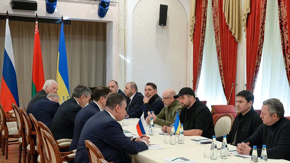 Орос-Украины энхийн хэлэлцээний дараагийн шат Беларусь-Польшийн хилд болно