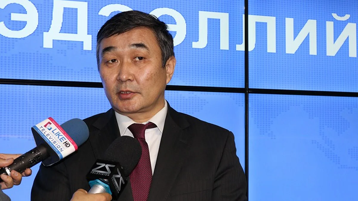 Ц.Ганхуяг: Залуус бол нэг нүргэлж, хүчээ мэдэрвэл зорьсондоо, хүссэндээ хүрч чадах хэсэг