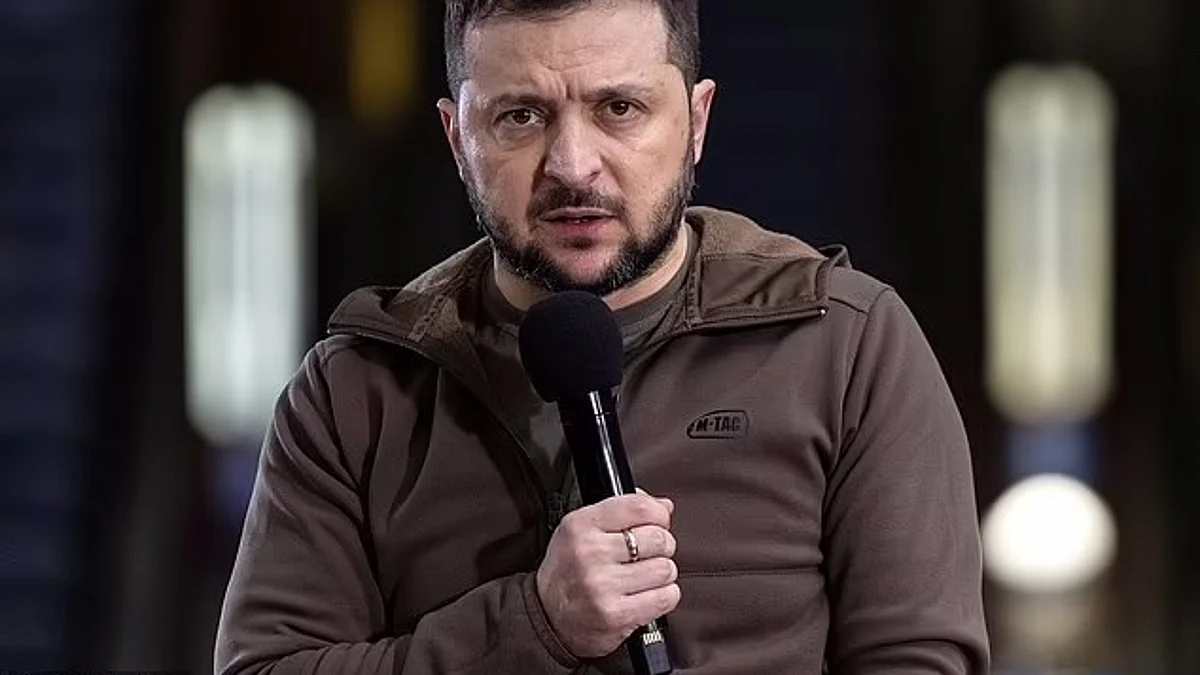 Зеленский: Ийм цагт бидэн дээр гар хоосон ирж болохгүй!