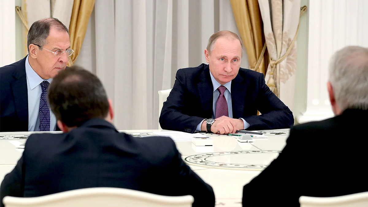 Путины биеийн байдал муудсан эсэх талаар Лавров хариулт өгөв