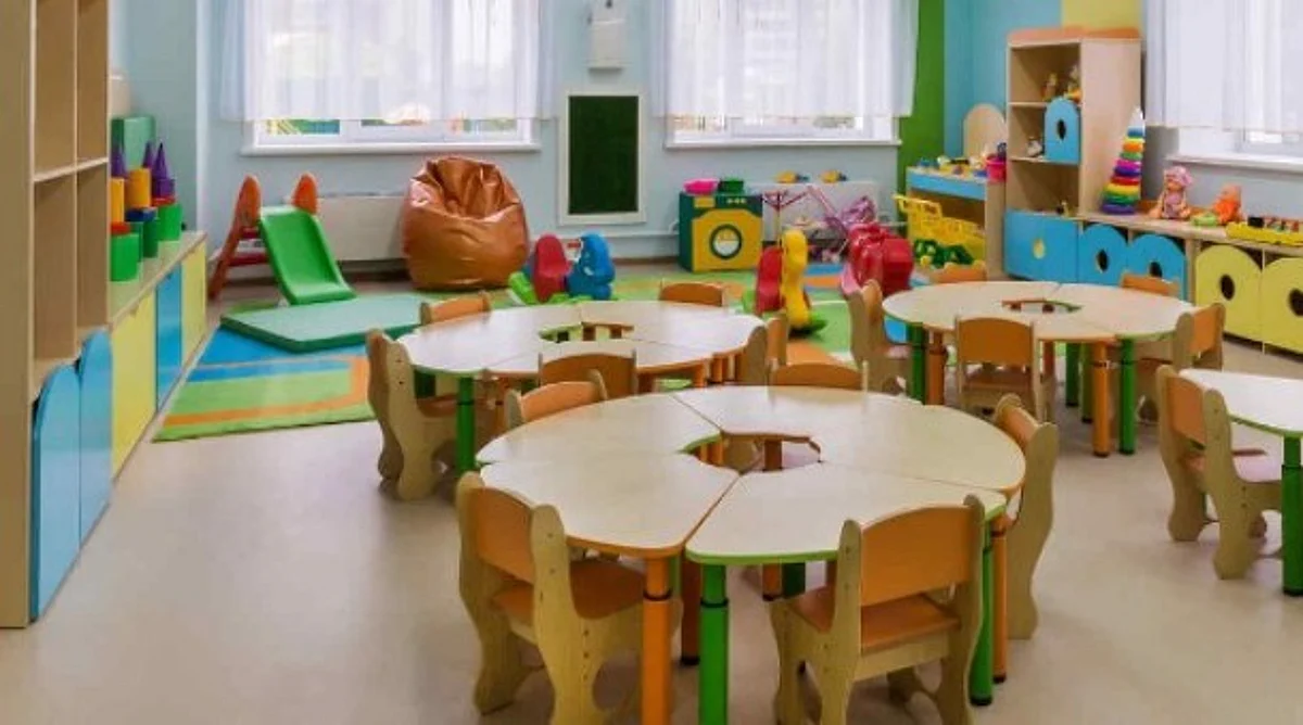 Хүүхэд харах үйлчилгээ эрхлэх иргэдийн хүсэлтийг хүлээн авч байна