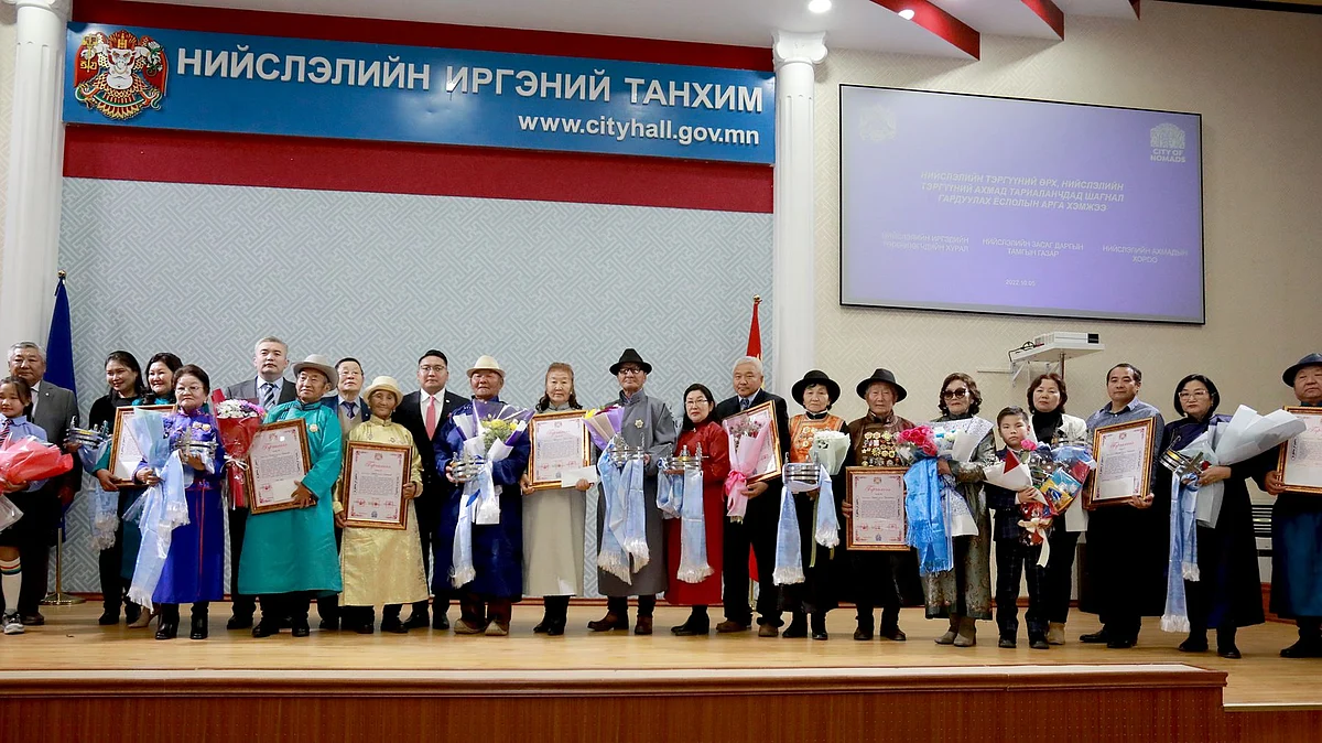Нийслэлийн тэргүүний өрх, тариаланчид шалгарлаа