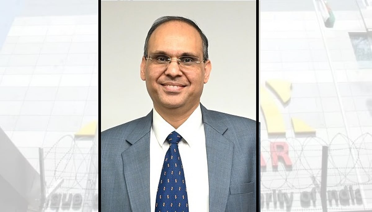 Senior IAS officer Amit Agrawal assumes charge as CEO of UIDAI