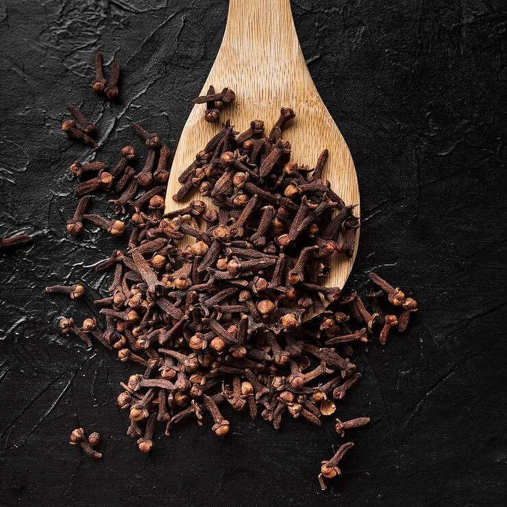 Clove 5