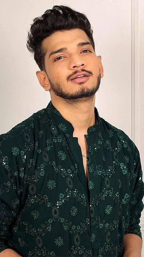 munawar faruqui