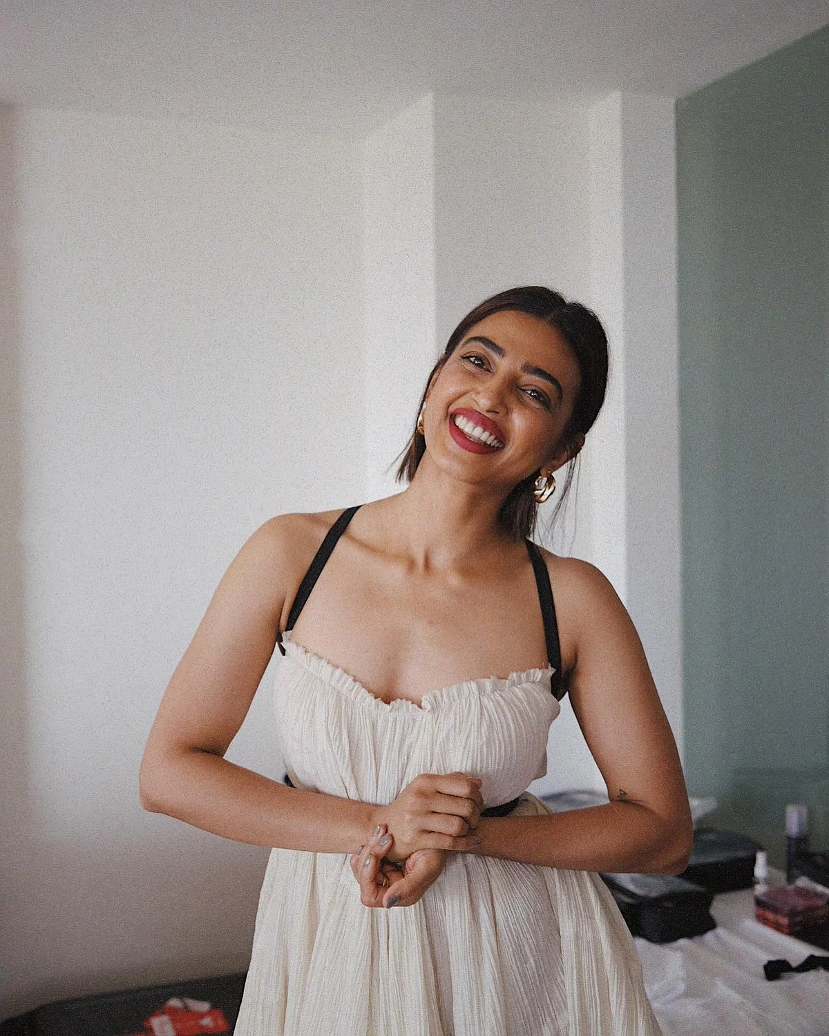 radhikaofficial165465823028558026856227583411923452698