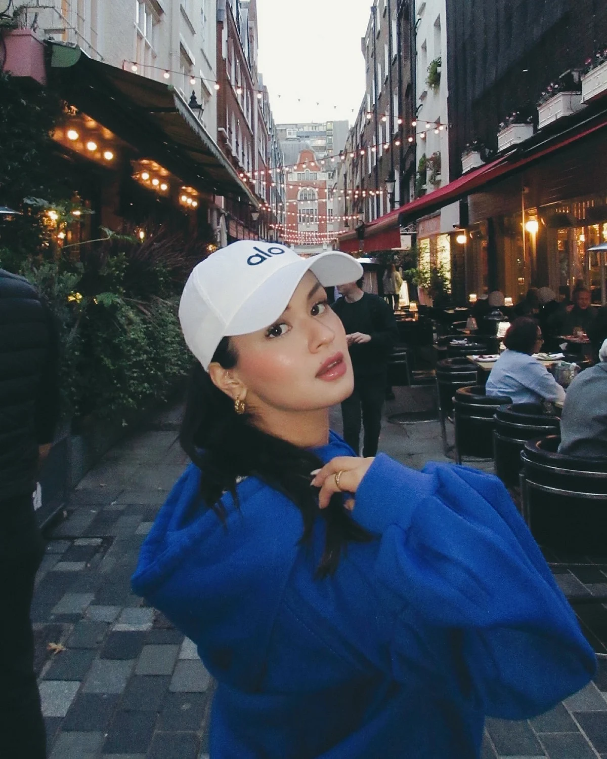 avneetkaur13172917271134808754560734986711797720972