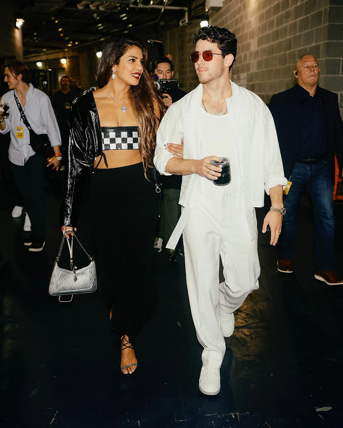 priyankachopra16919483003168614463216007031178537482