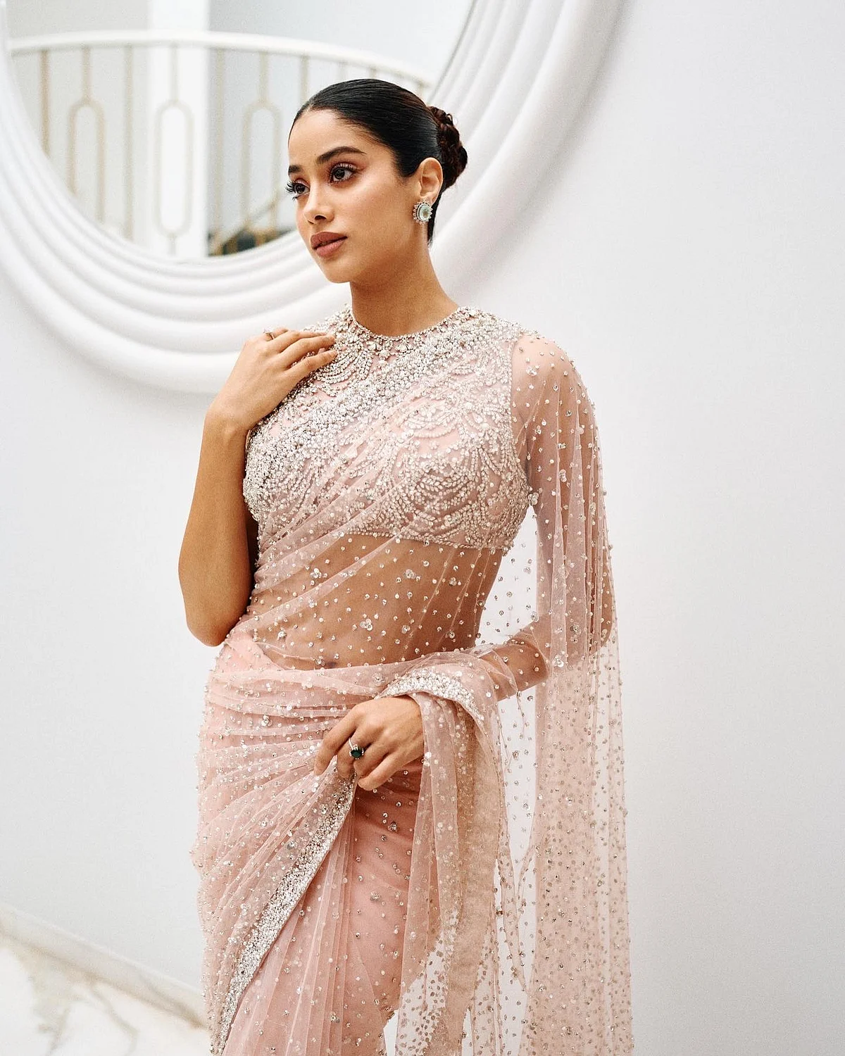 janhvikapoor170333744832641535619547095801231494329