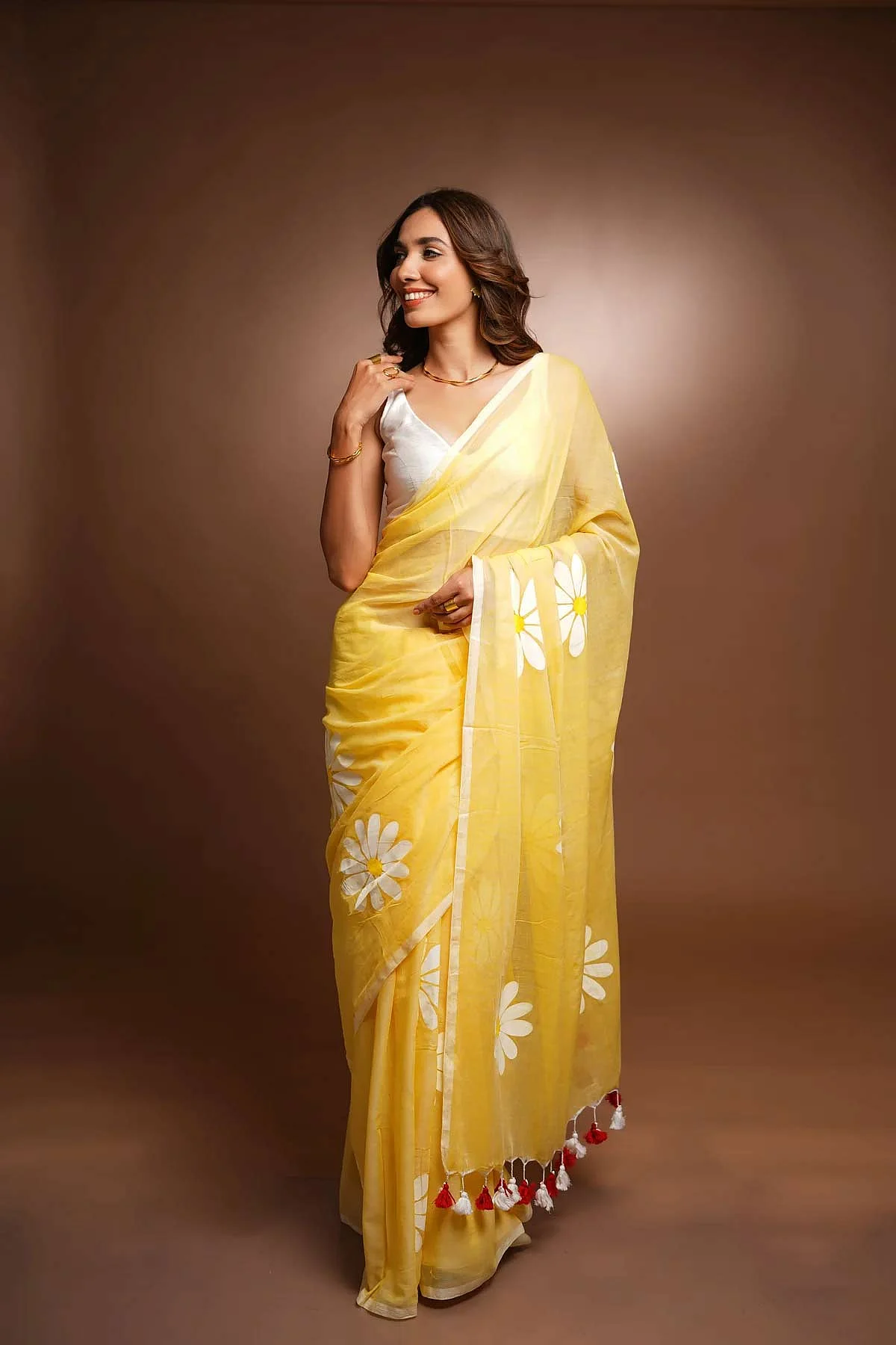 Organza floral Saree Designs 1729510204970
