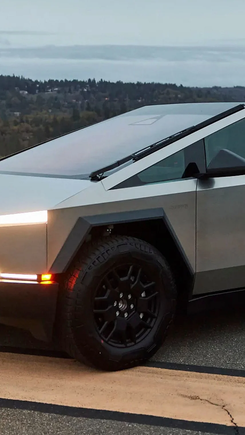 Tesla Cybertruck Cyberbeastds