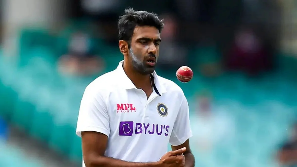 Ravi Ashwin 1