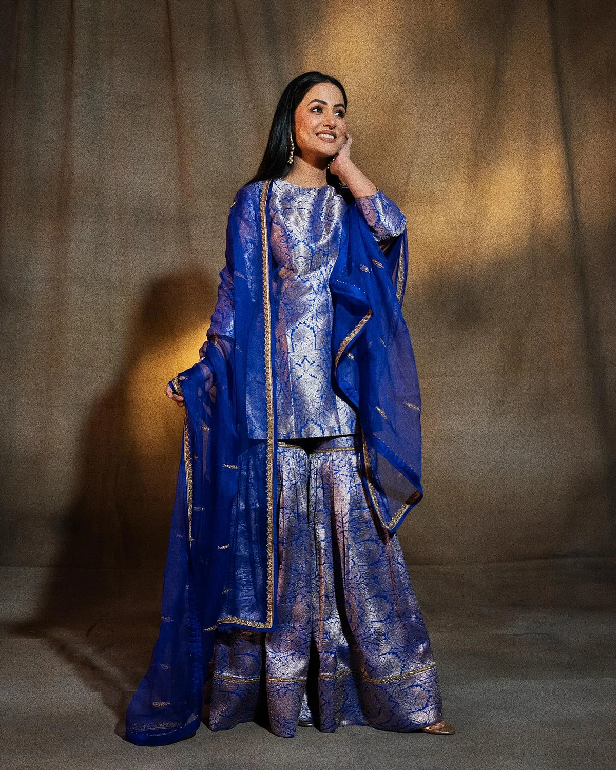 realhinakhan171604709333707697901775649964315071119