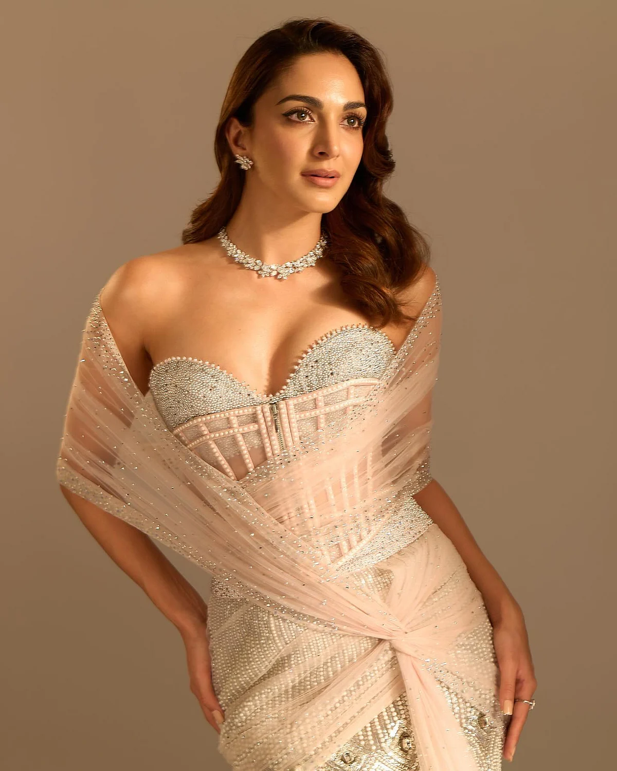 kiaraaliaadvani17202755913406240997563388158368908448