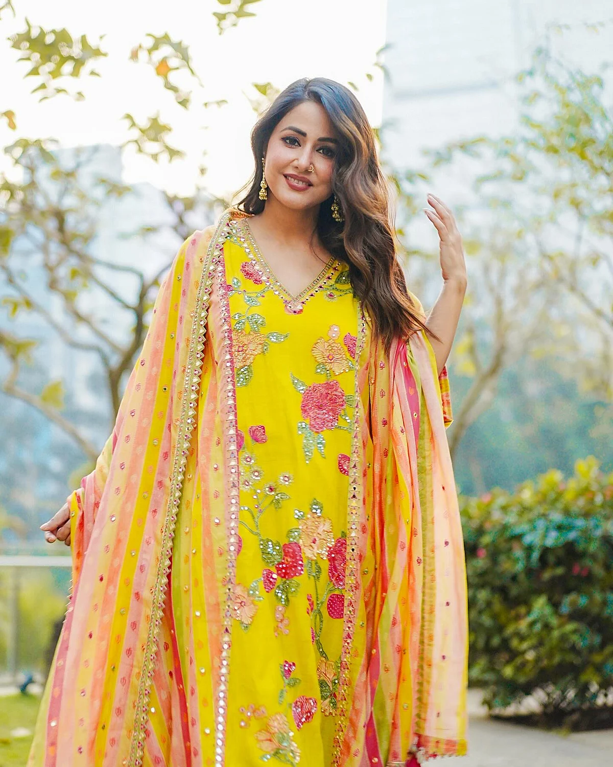 realhinakhan170956745333164146299931288494315071119
