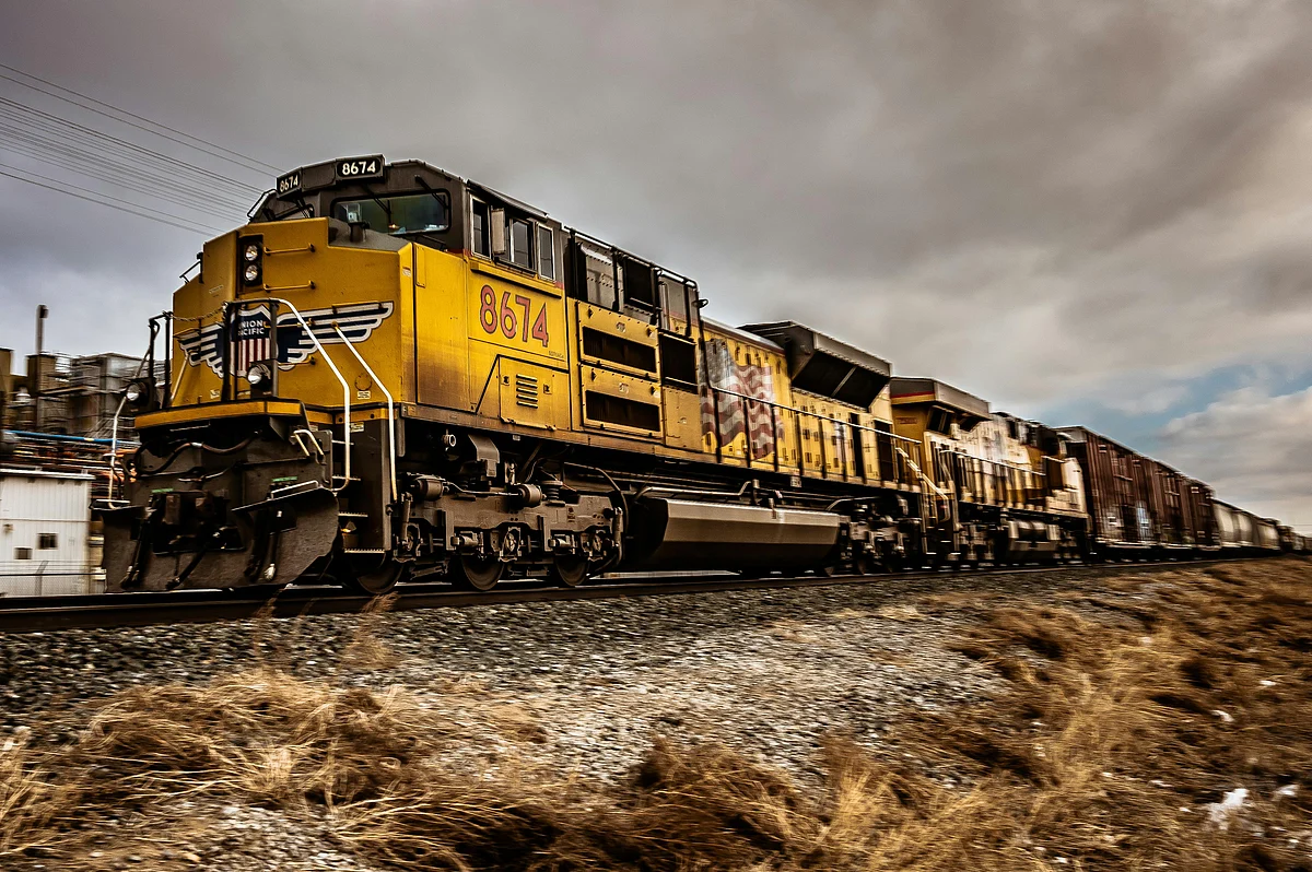 pexels brett sayles 1793503
