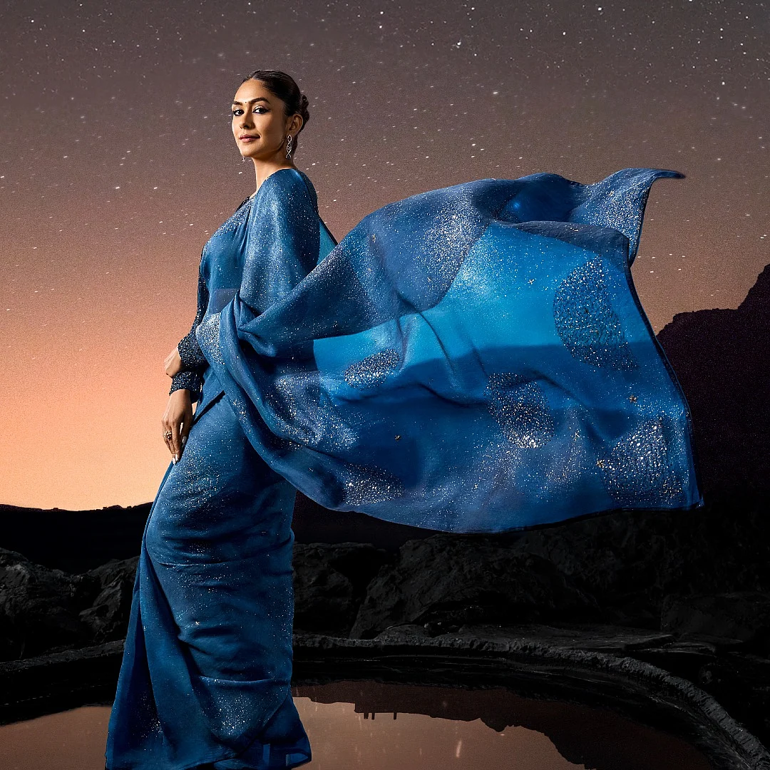 mrunalthakur172865407334765248033298286392658966811