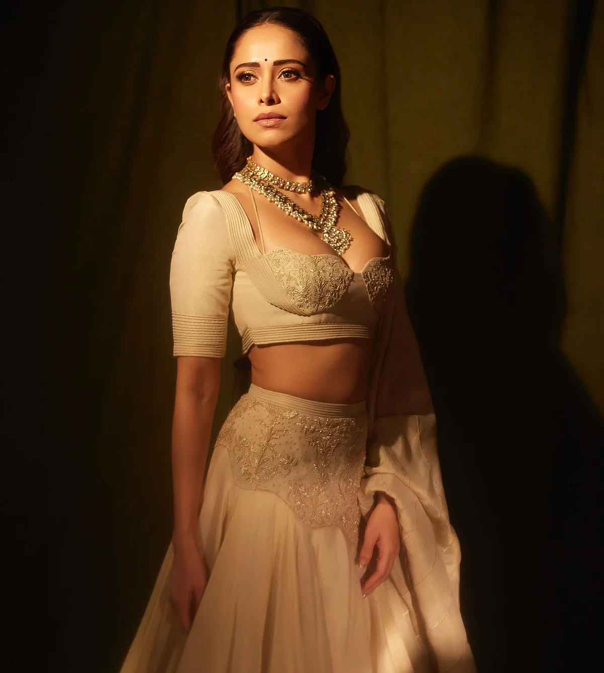 nushrrattbharuccha172987043734867284035908197142166730525