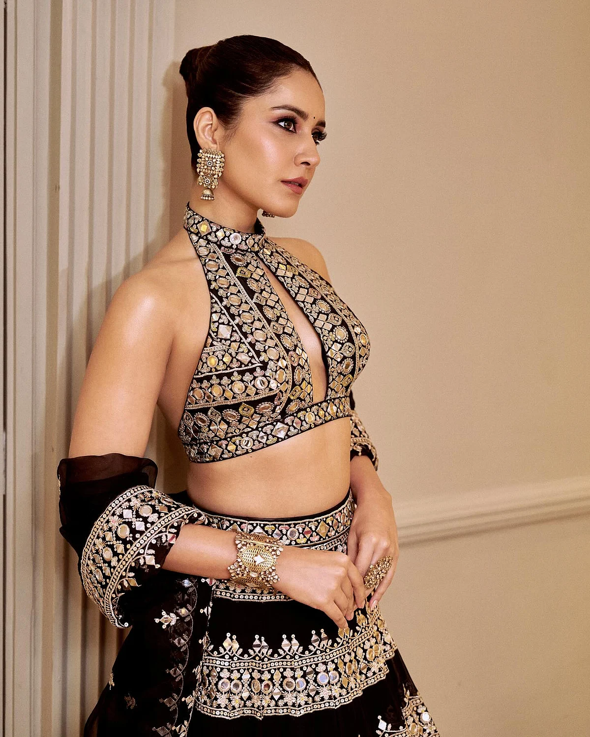 raashiikhanna173001075934879055063990007022945825720