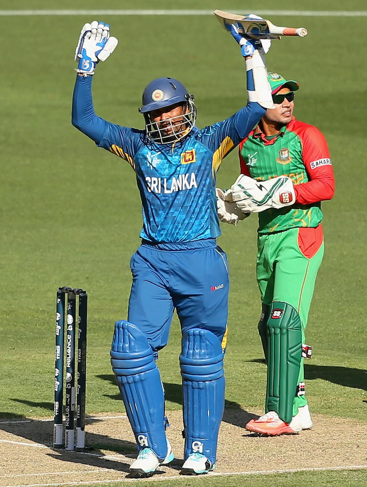 dilshan w4
