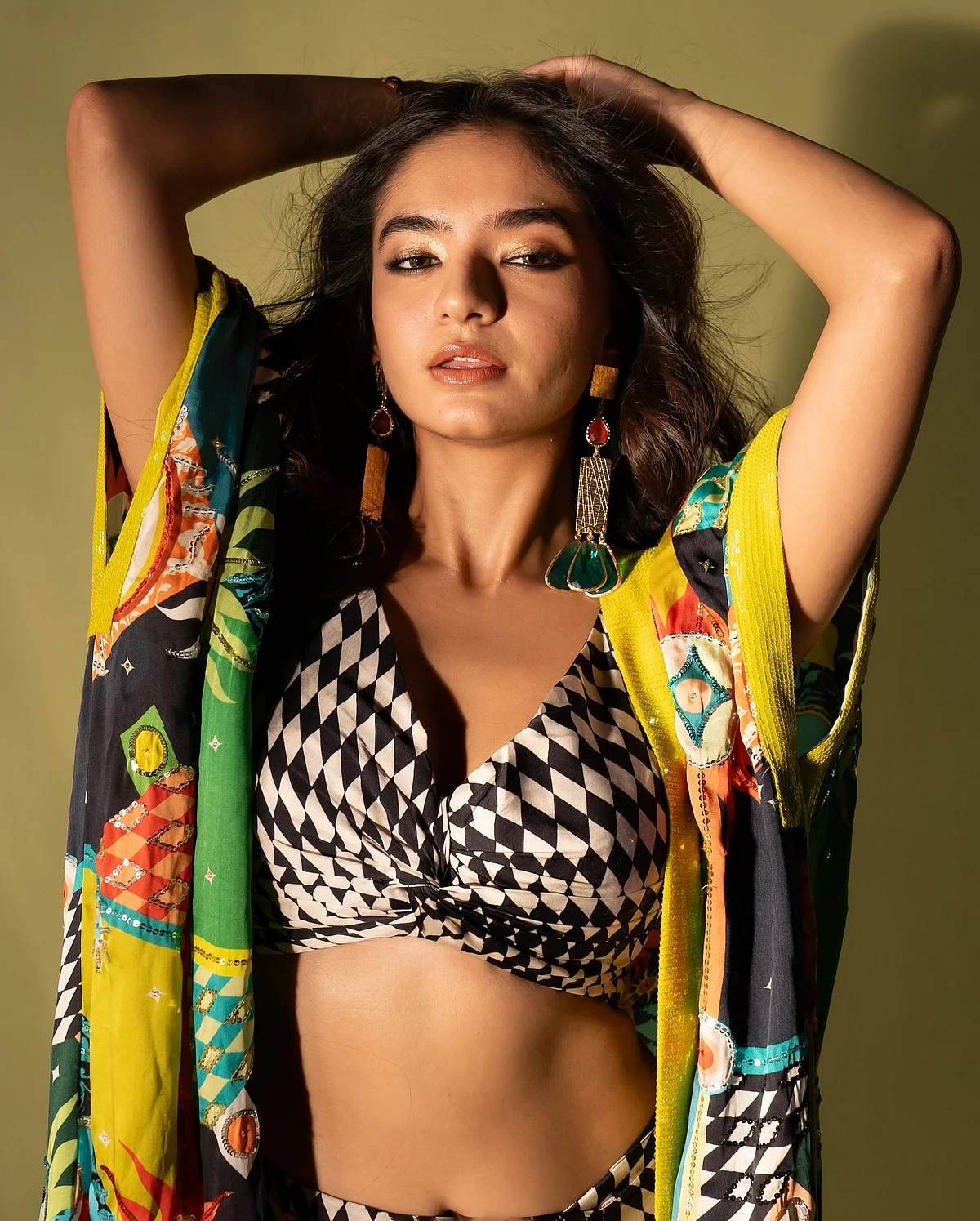 anushkasen0408173001087734879065014094431771640808634