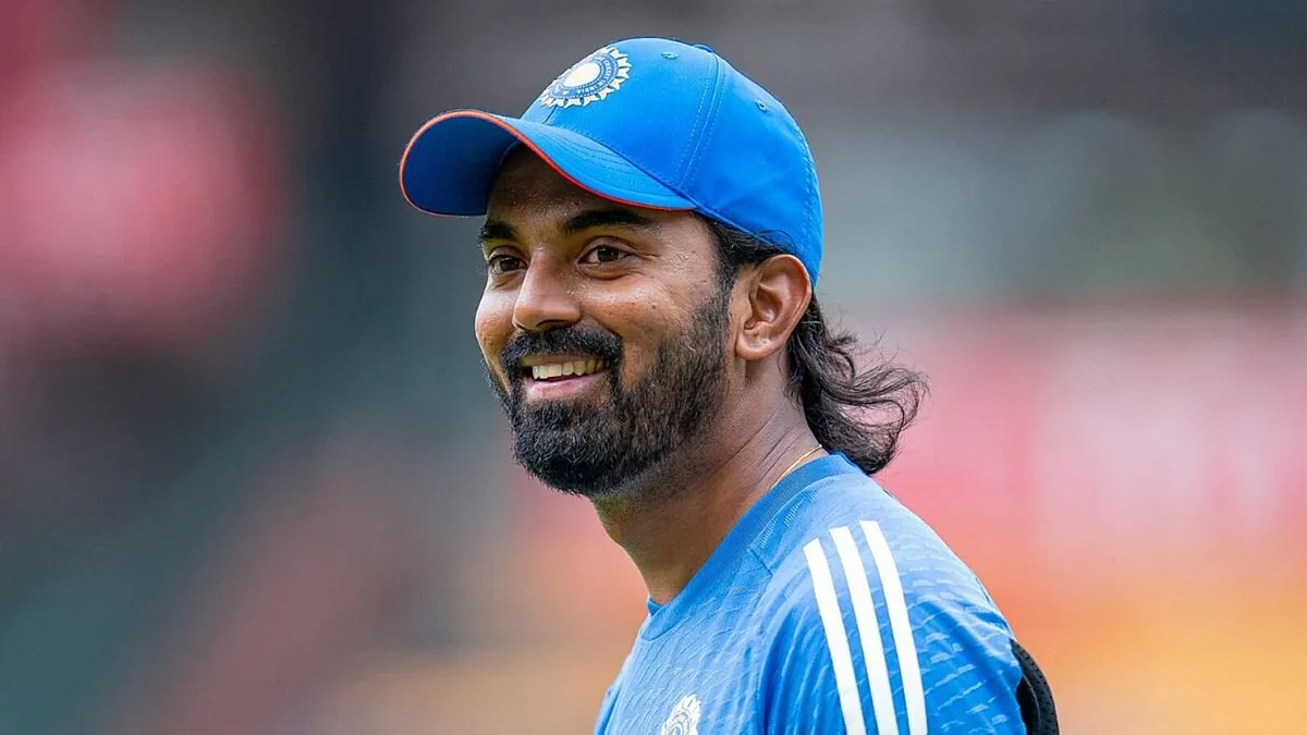 KL Rahul Bengaluru 1729006376127 1729006382156