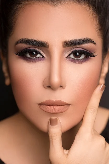 female pure skin makeup with smokey eyes 114579 9347