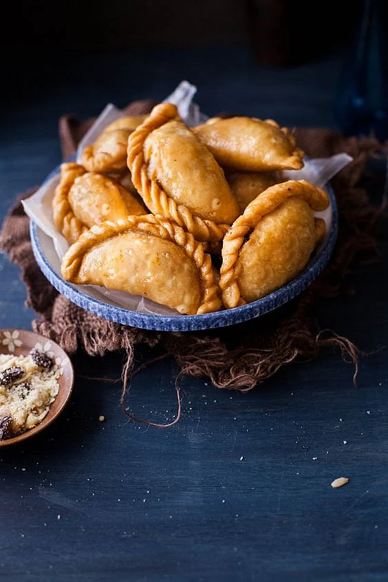 gujiya