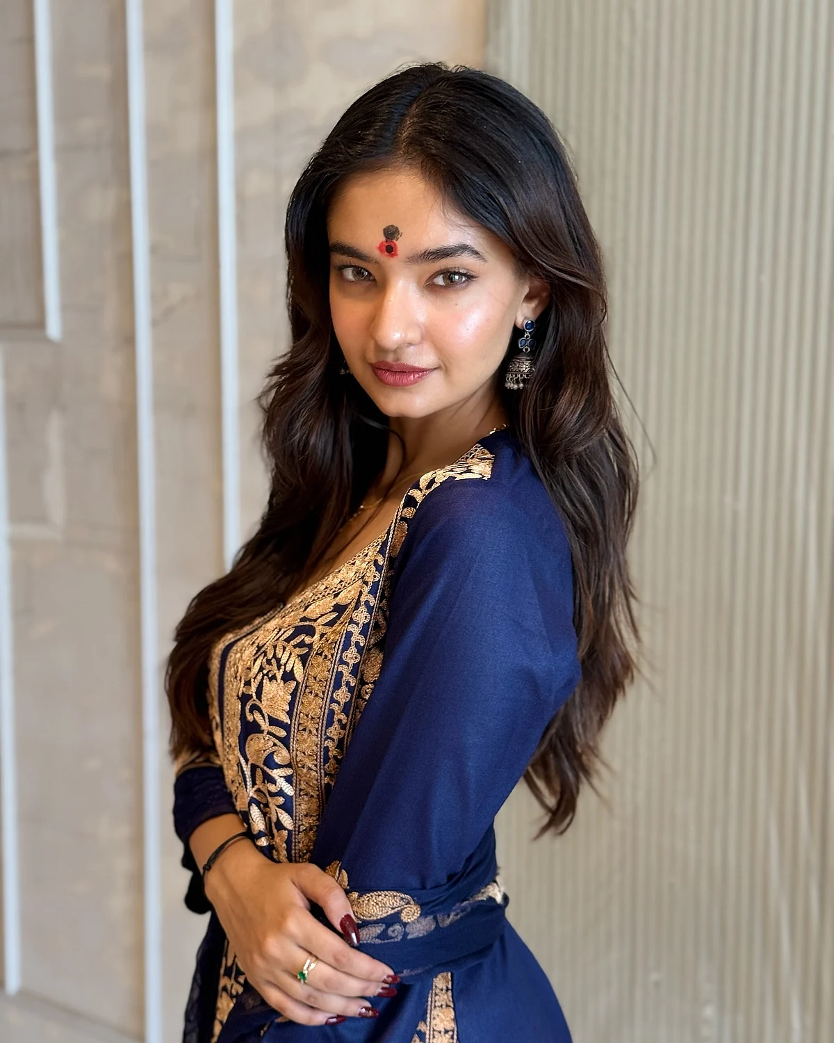 anushkasen0408173011068234887437216410963391640808634
