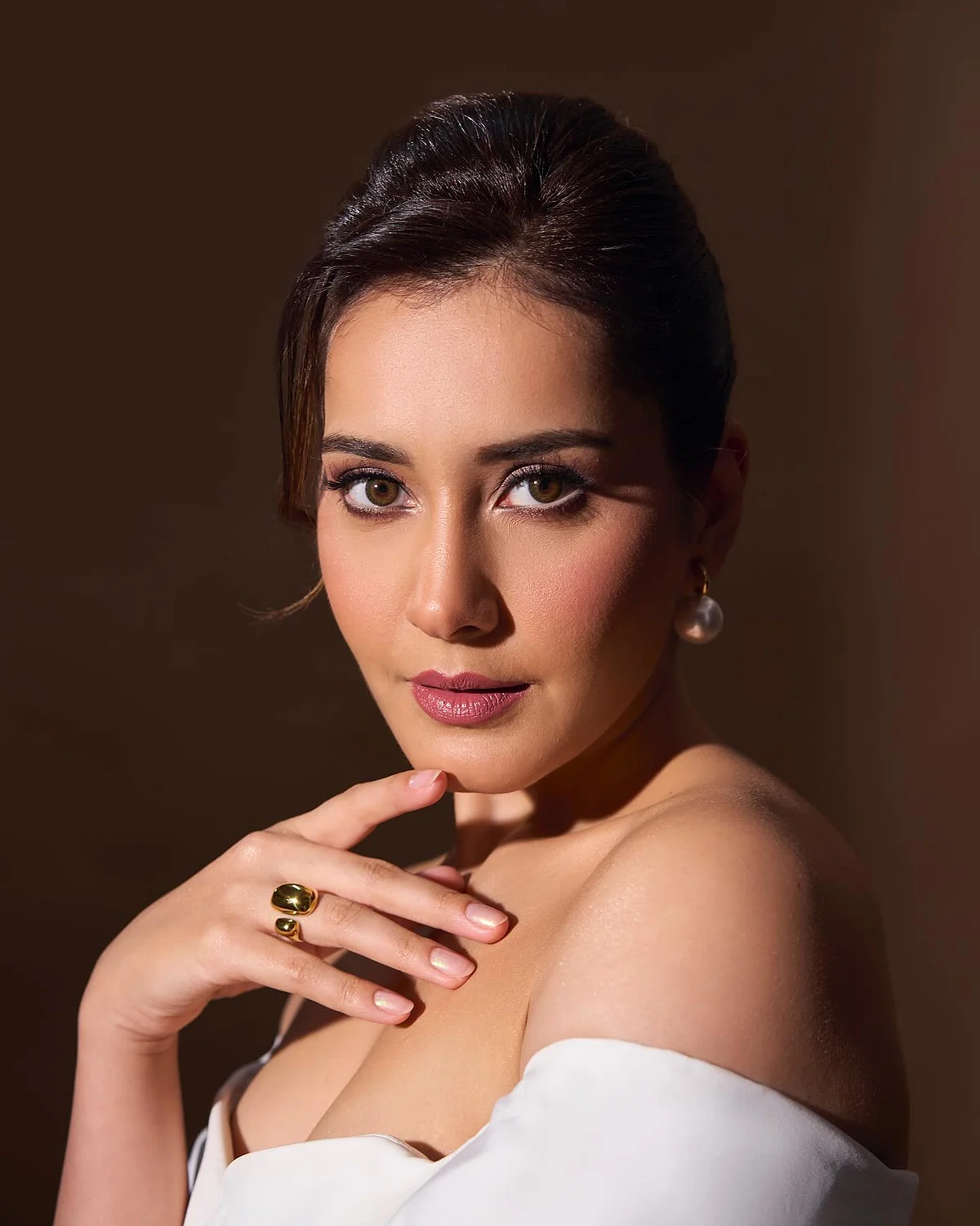 raashiikhanna173028706134902232945641196272945825720
