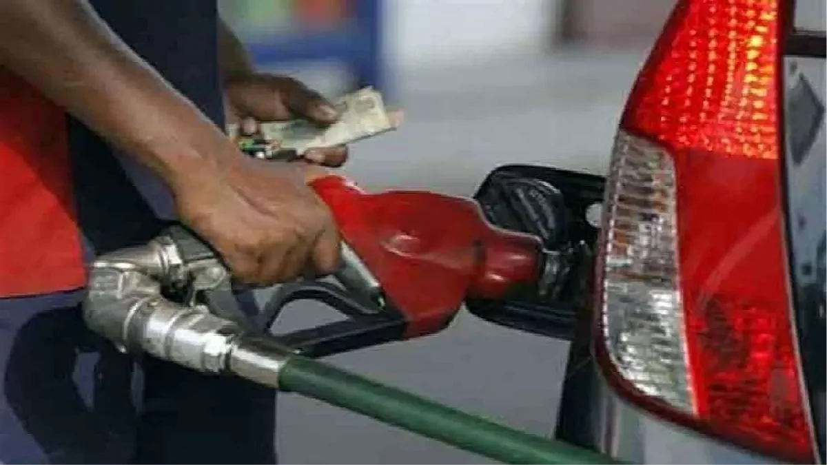26052022 pakistanpetrolpricehike22747468