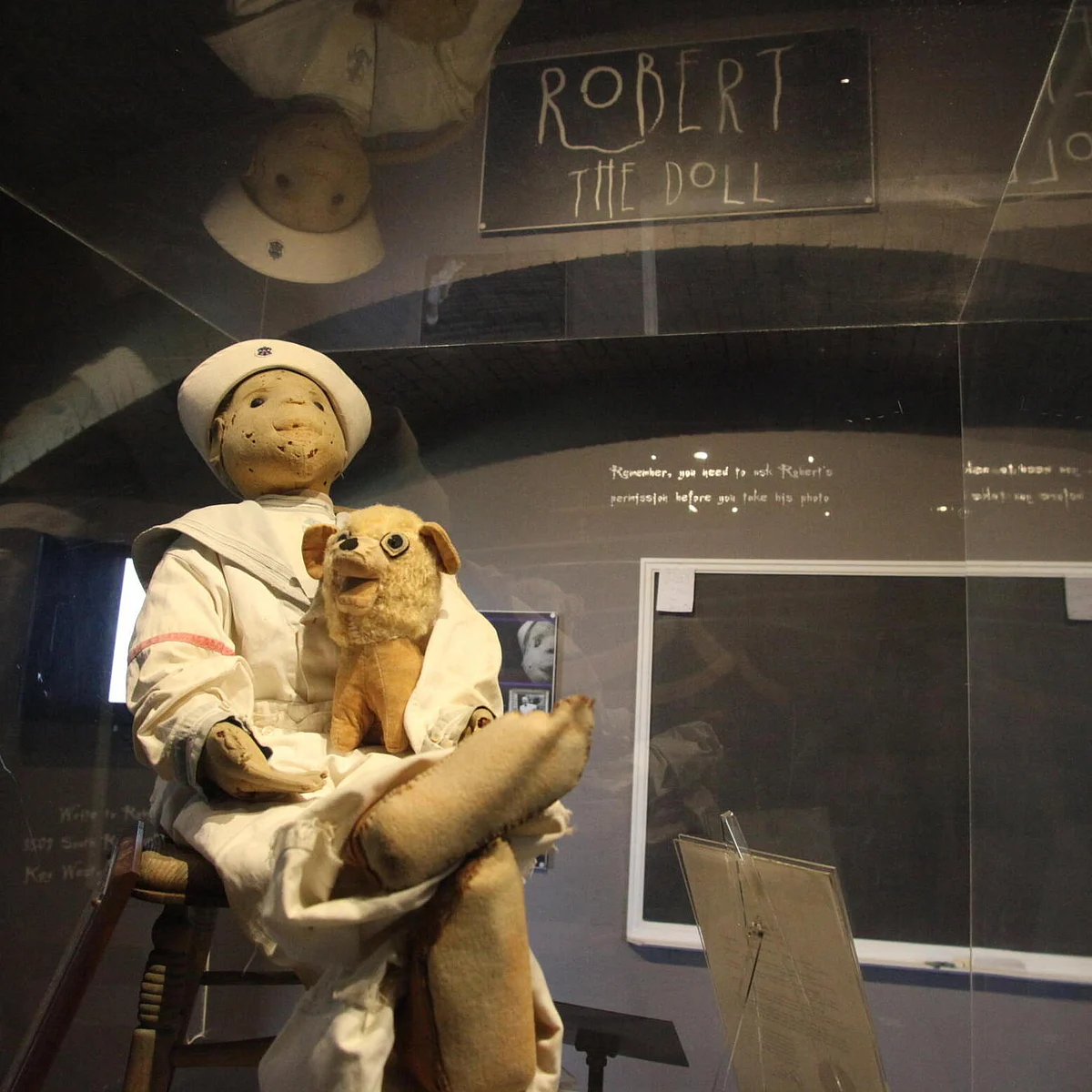 Robert the Doll1