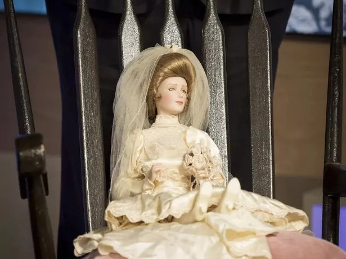 Elizabeth haunted doll