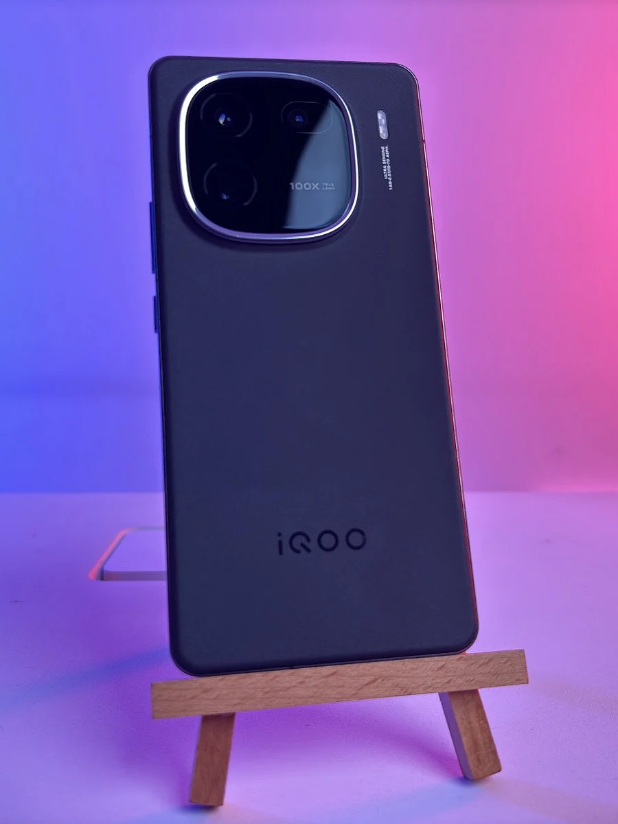 iqoo 12 8
