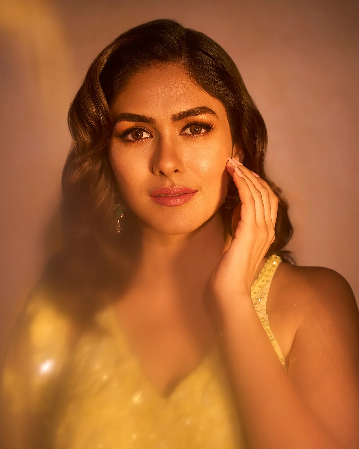 mrunalthakur173013833134889756569721238802658966811