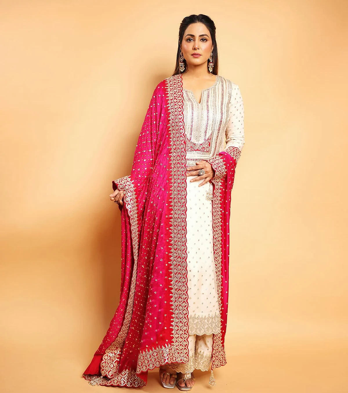 realhinakhan171144369133321536531442228144315071119